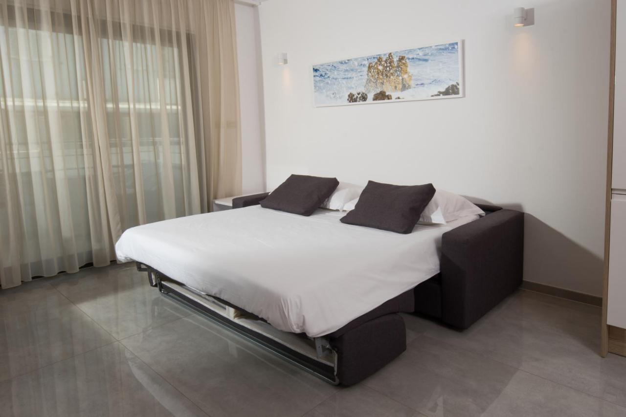 Aparthotel Punta Blu - Pool & Spa เปรมันตูรา ภายนอก รูปภาพ